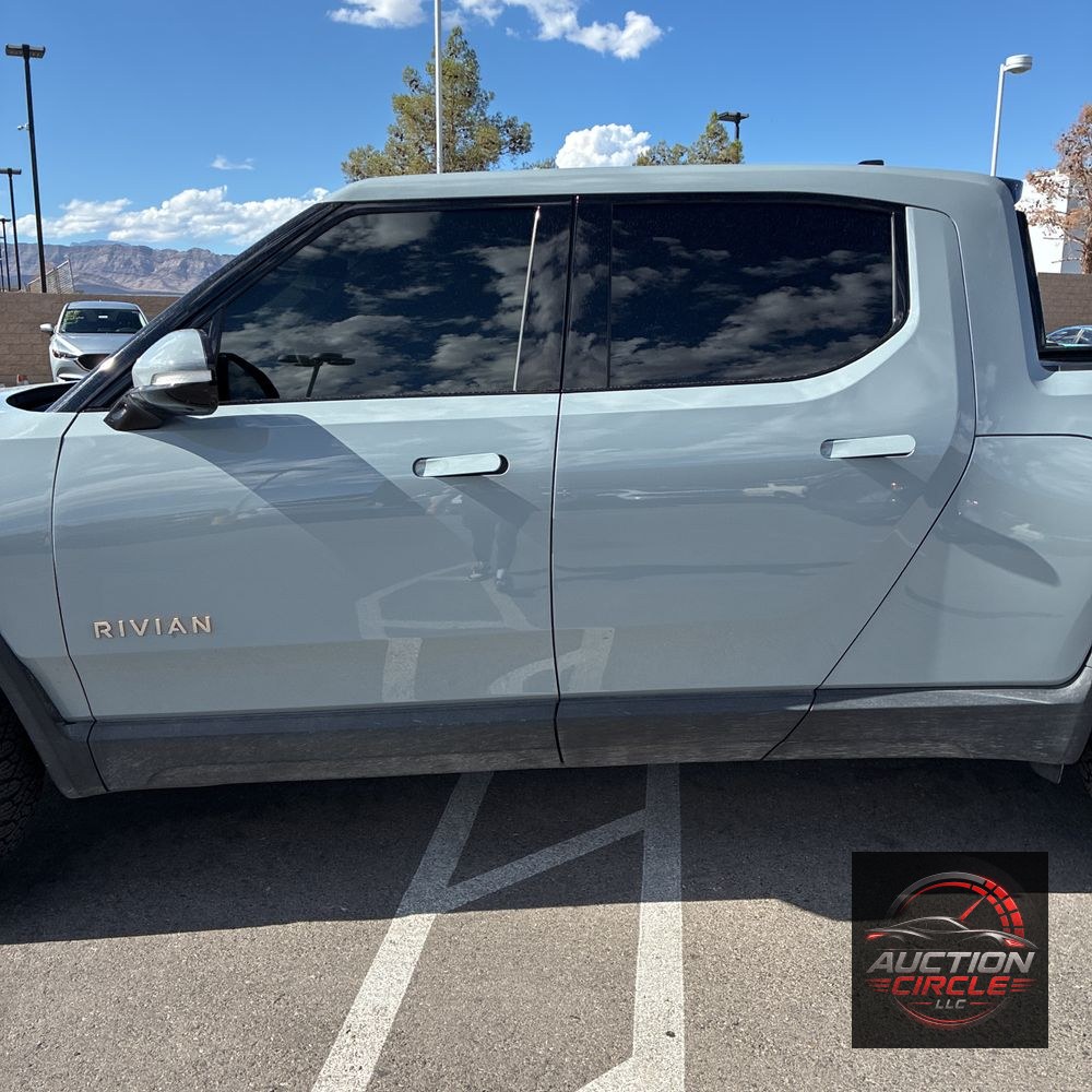 2023 Rivian R1T Adventure Quad-Motor
