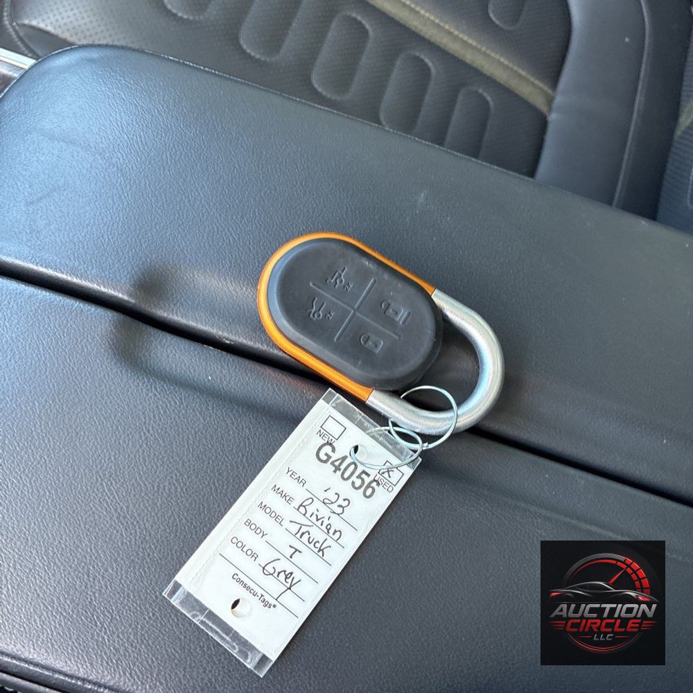 2023 Rivian R1T Adventure Quad-Motor