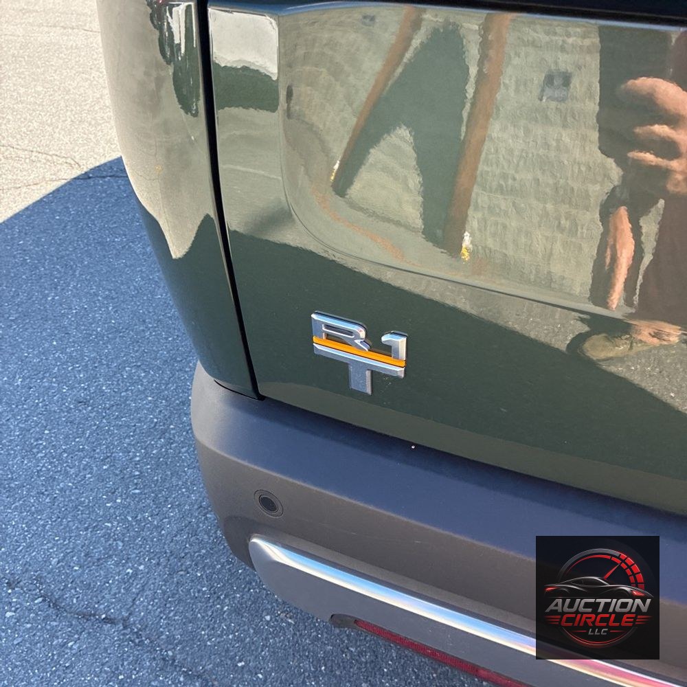 2023 Rivian R1T Adventure Quad-Motor