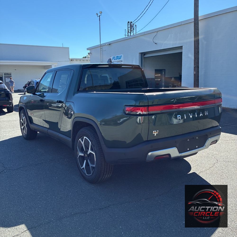2023 Rivian R1T Adventure Quad-Motor