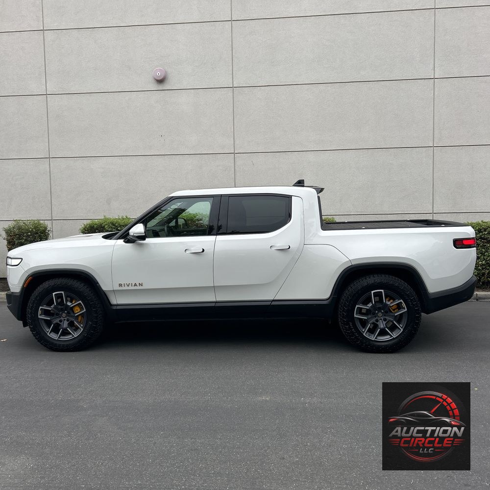 2022 Rivian R1T Launch Edition