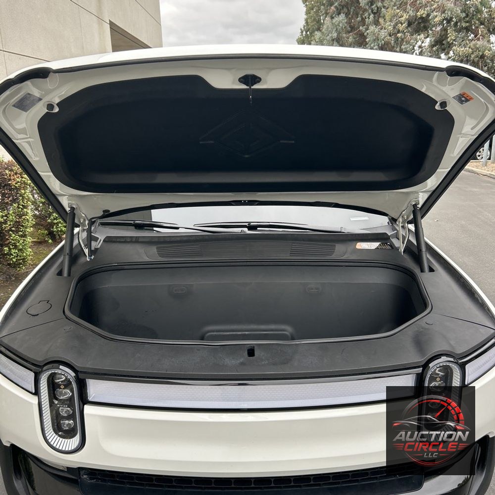 2022 Rivian R1T Launch Edition