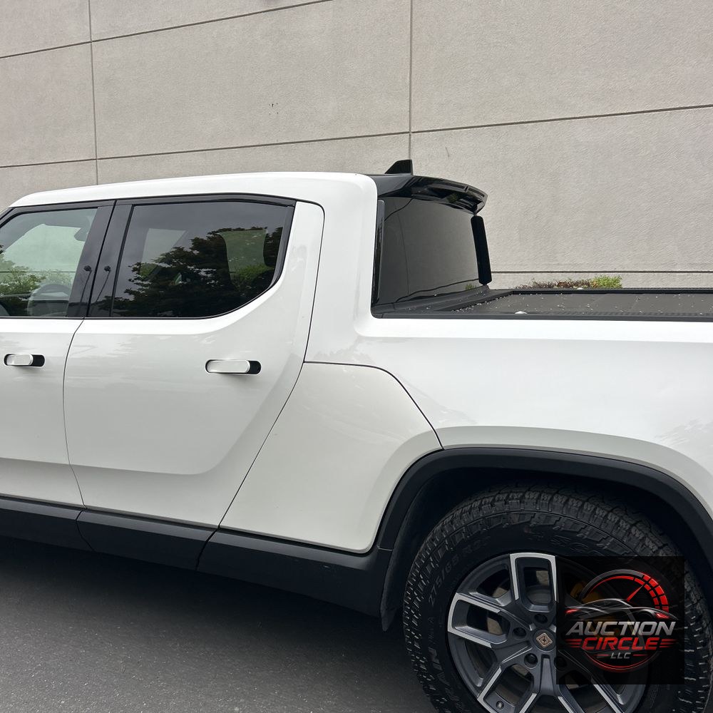 2022 Rivian R1T Launch Edition