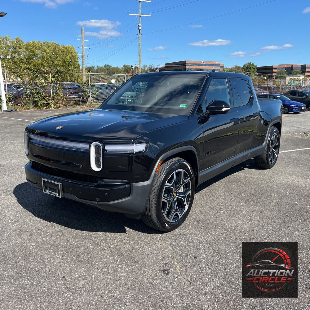 2025 Rivian R1T Adventure Dual-Motor