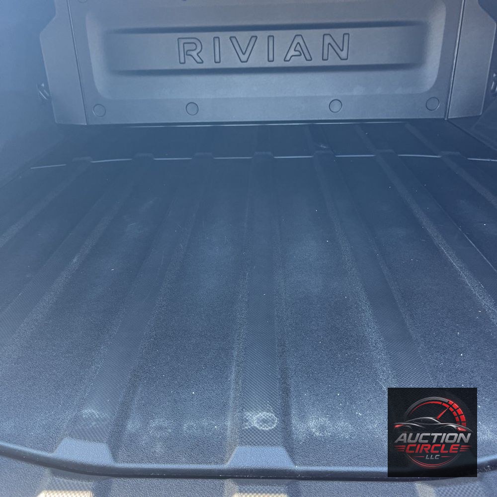 2025 Rivian R1T Adventure Dual-Motor