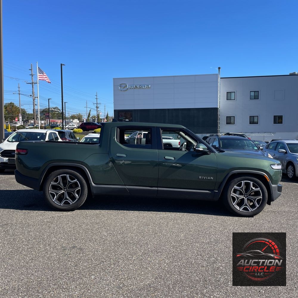 2024 Rivian R1T Adventure Dual-Motor