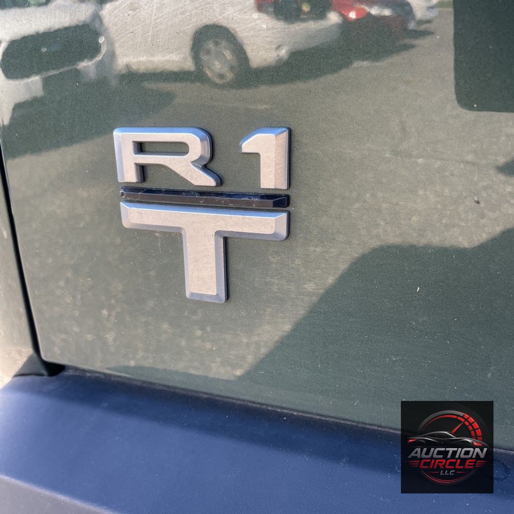 2024 Rivian R1T Adventure Dual-Motor