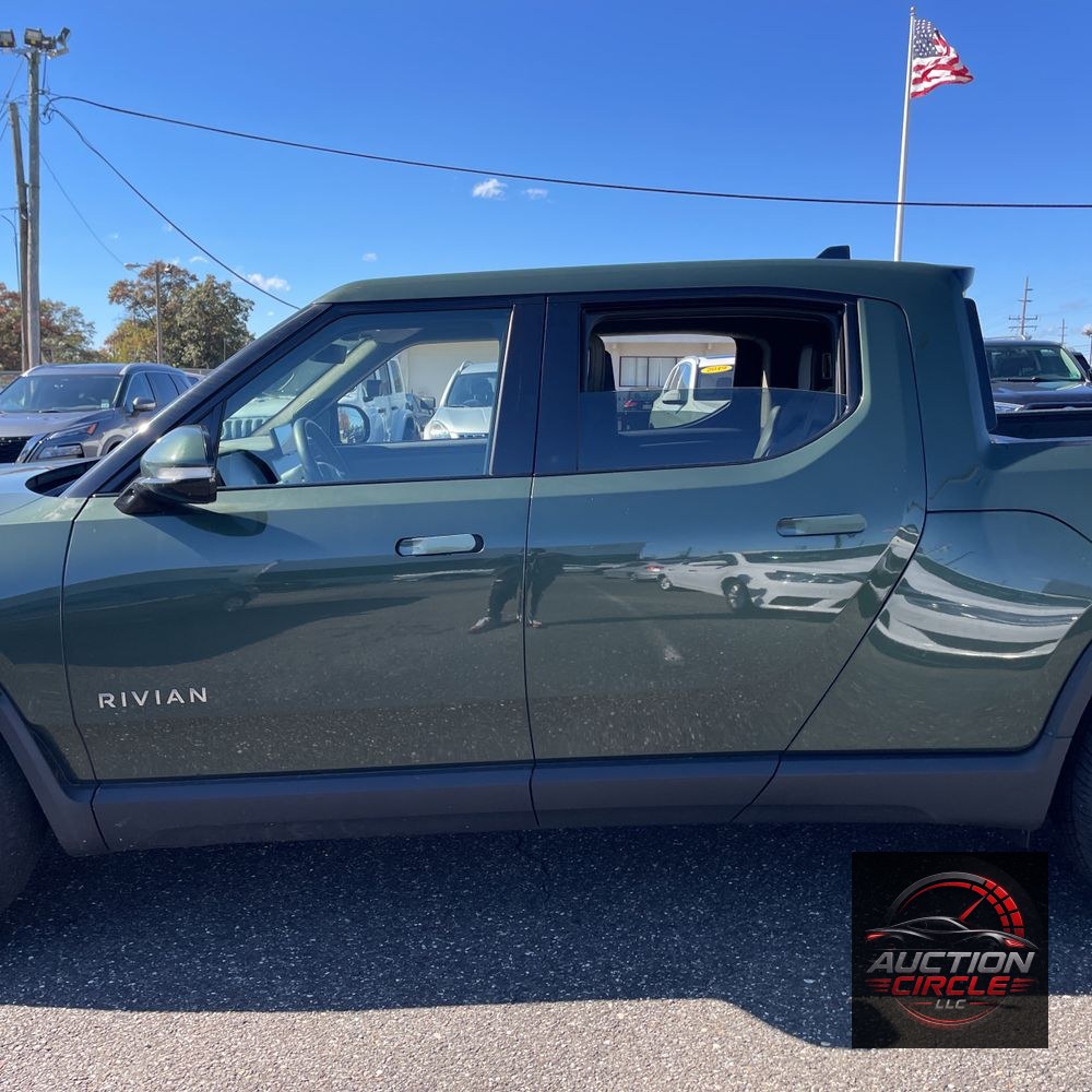 2024 Rivian R1T Adventure Dual-Motor