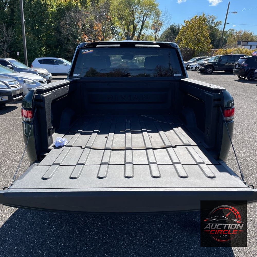 2024 Rivian R1T Adventure Dual-Motor