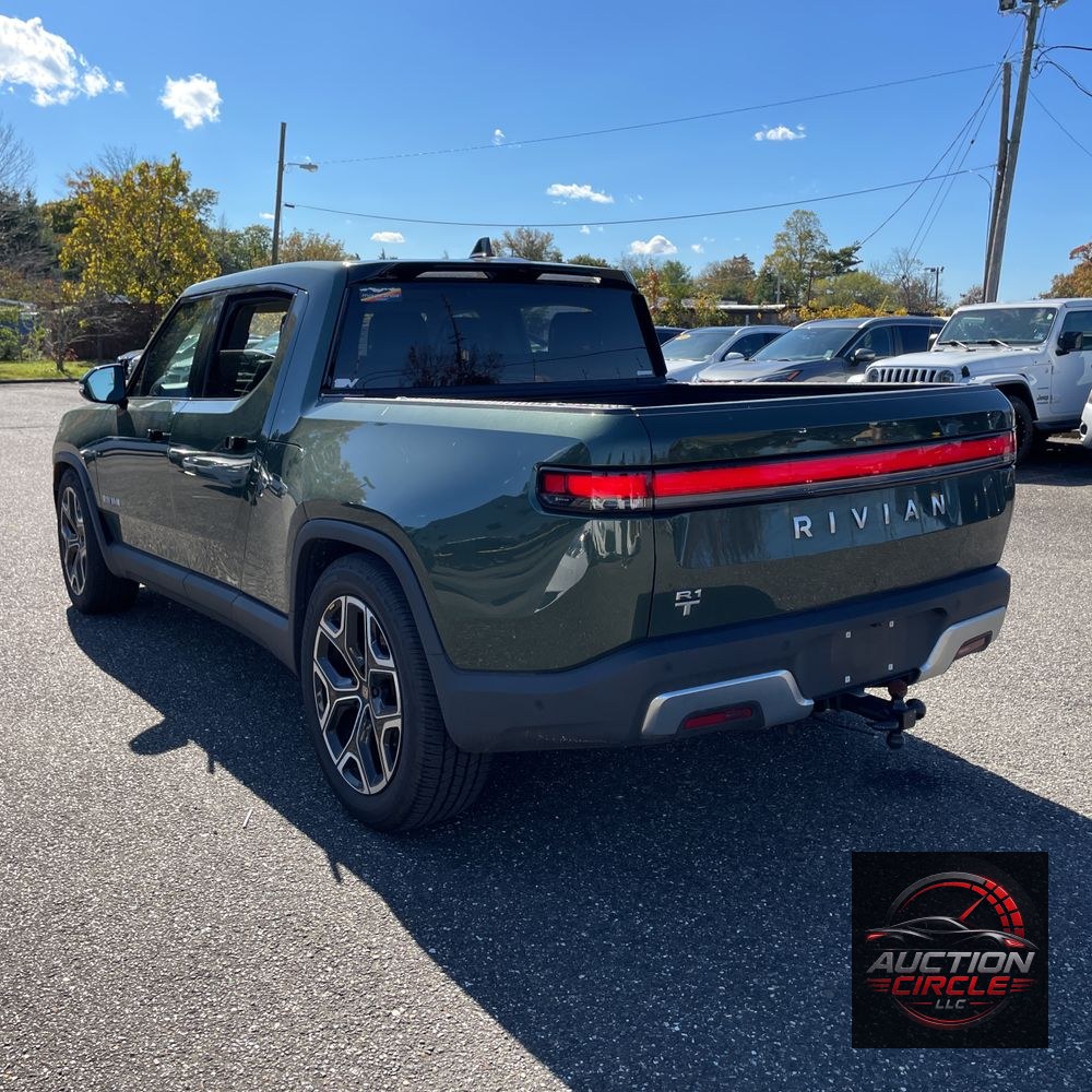 2024 Rivian R1T Adventure Dual-Motor