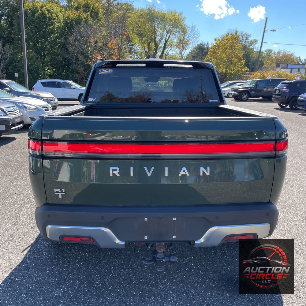 2024 Rivian R1T Adventure Dual-Motor