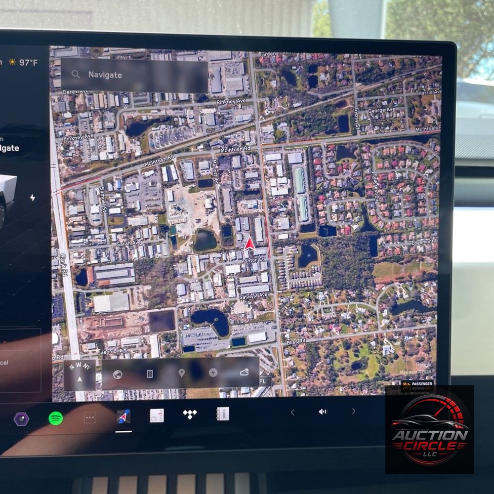 2024 Tesla Cybertruck Base