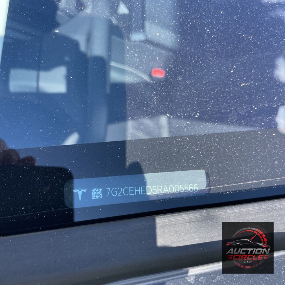 2024 Tesla Cybertruck Base