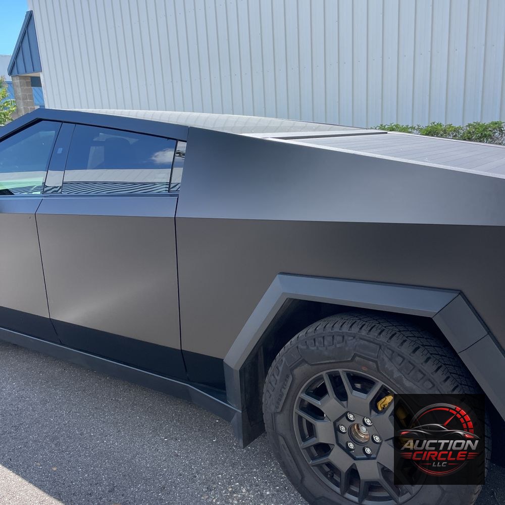 2024 Tesla Cybertruck Base