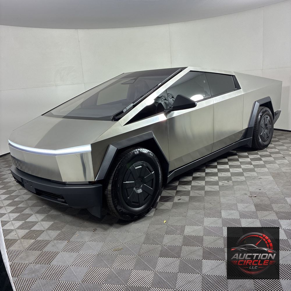 2025 Tesla Cybertruck Base
