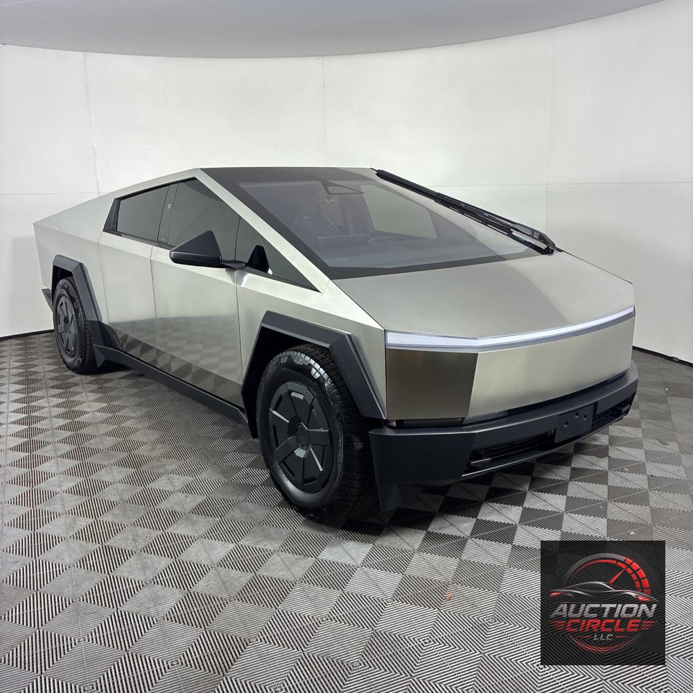 2025 Tesla Cybertruck Base