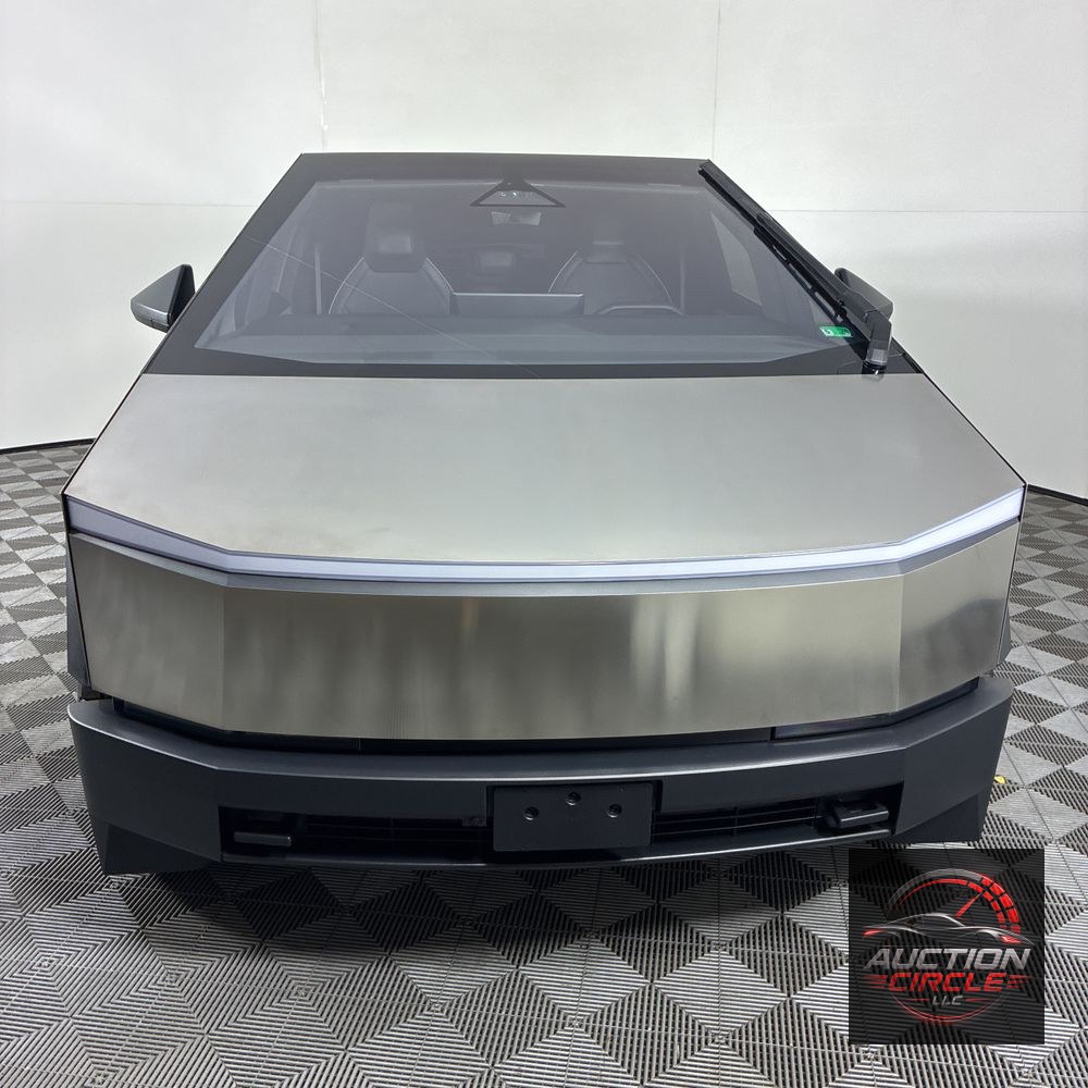 2025 Tesla Cybertruck Base