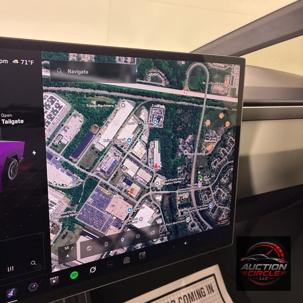 2025 Tesla Cybertruck Base