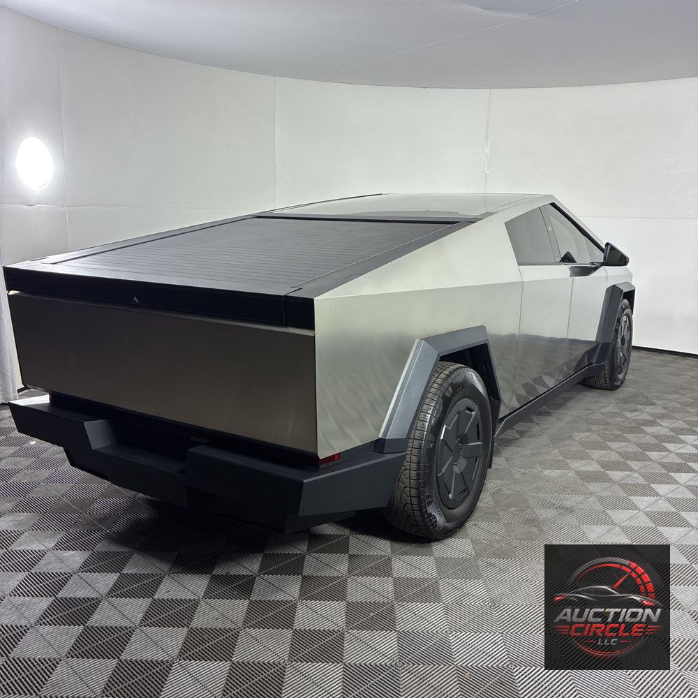 2025 Tesla Cybertruck Base
