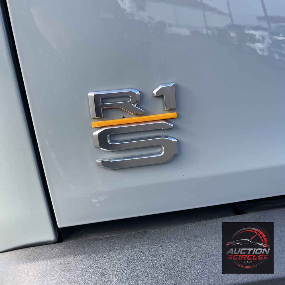 2023 Rivian R1S Adventure Quad-Motor