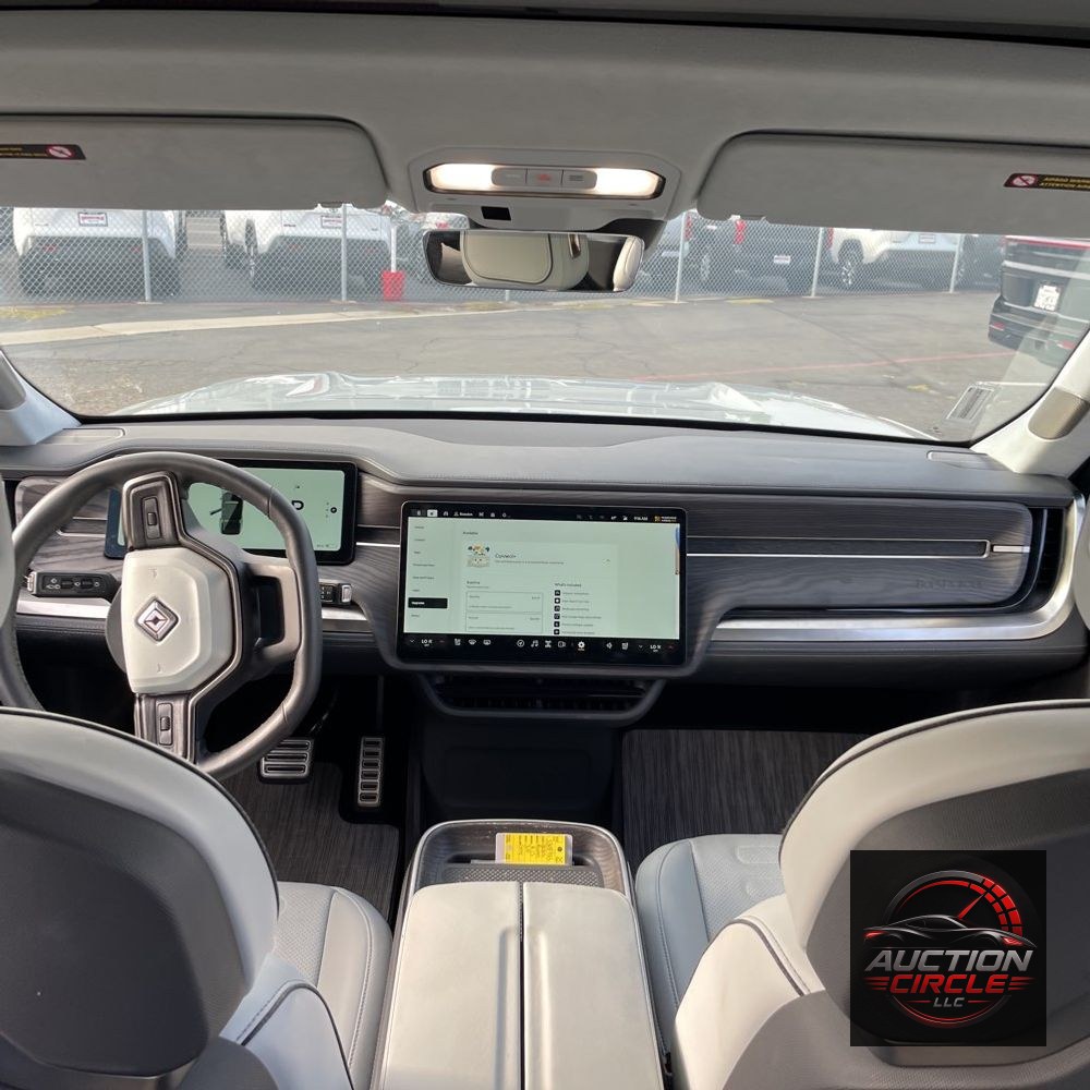 2023 Rivian R1S Adventure Quad-Motor