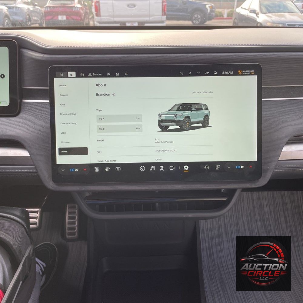 2023 Rivian R1S Adventure Quad-Motor
