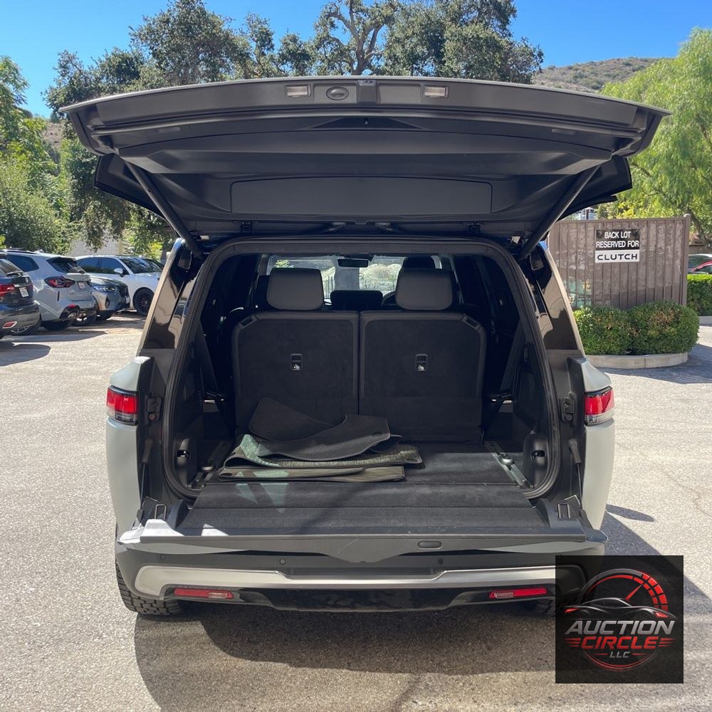 2023 Rivian R1S Adventure Quad-Motor