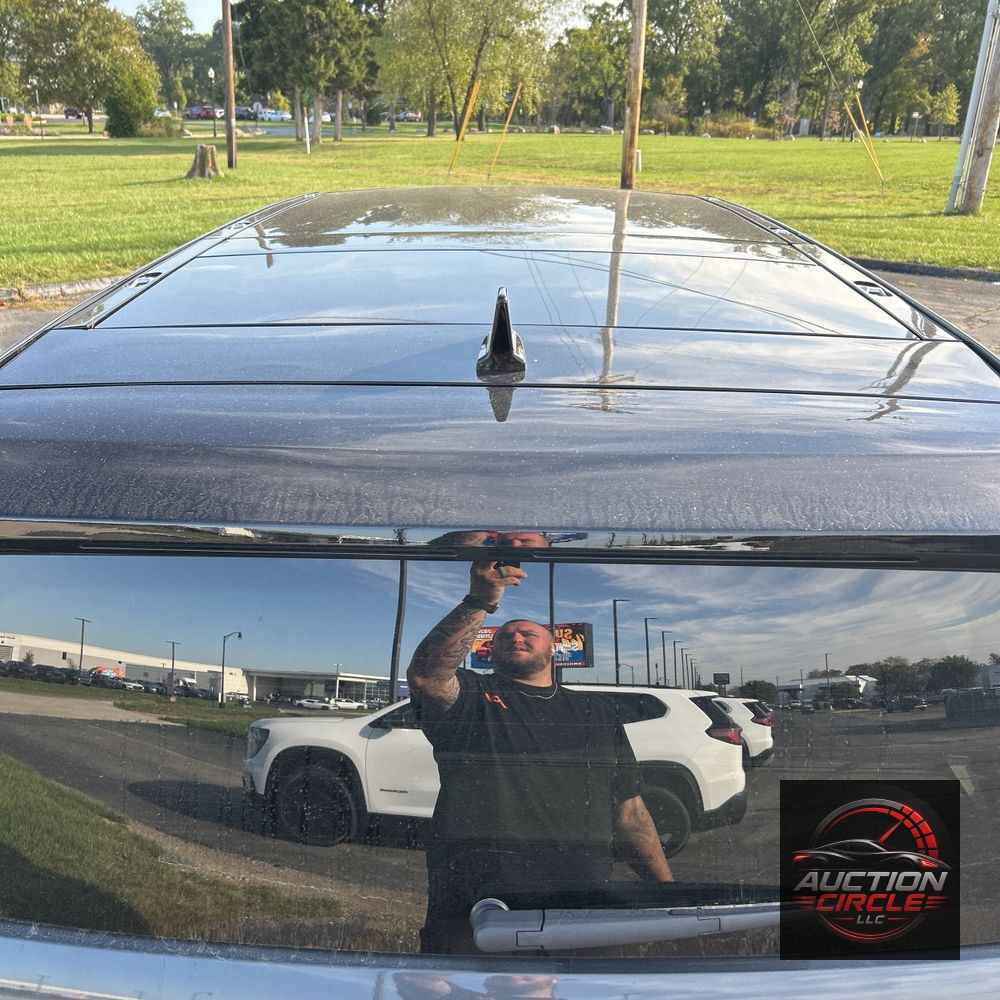 2024 Rivian R1S Adventure Dual-Motor