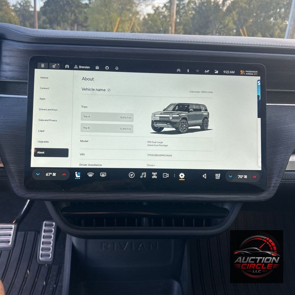 2024 Rivian R1S Adventure Dual-Motor