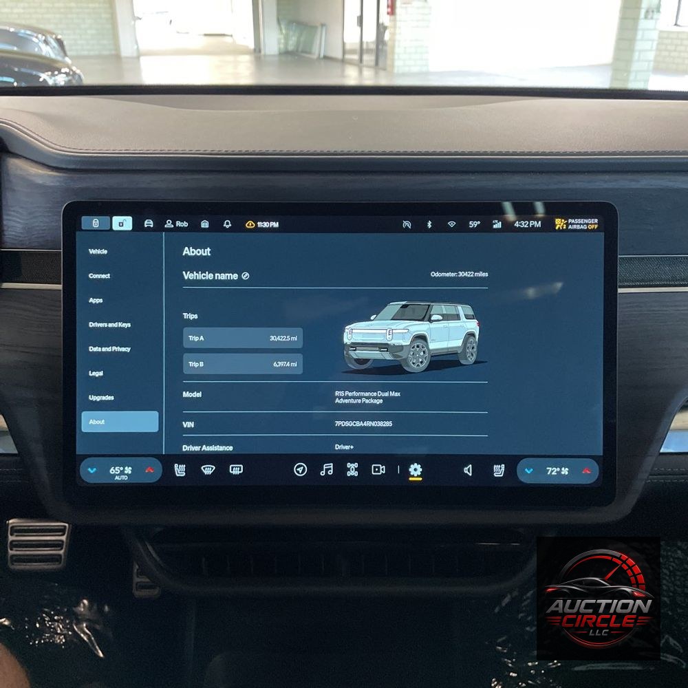 2024 Rivian R1S Adventure Dual-Motor