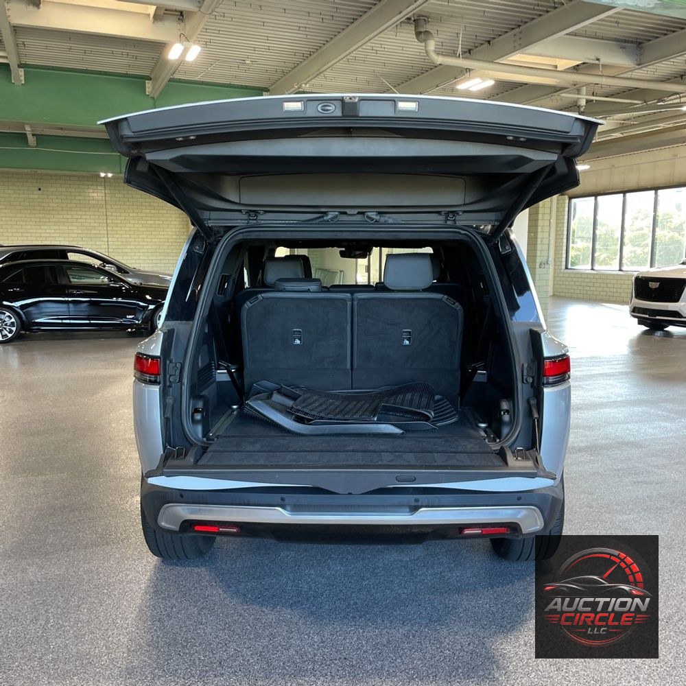 2024 Rivian R1S Adventure Dual-Motor