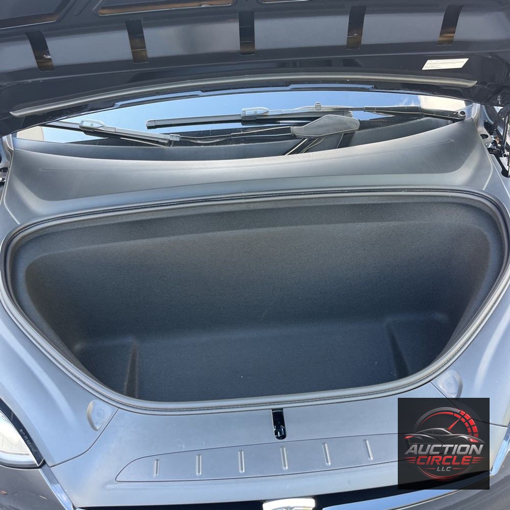 2024 Tesla Model X Plaid