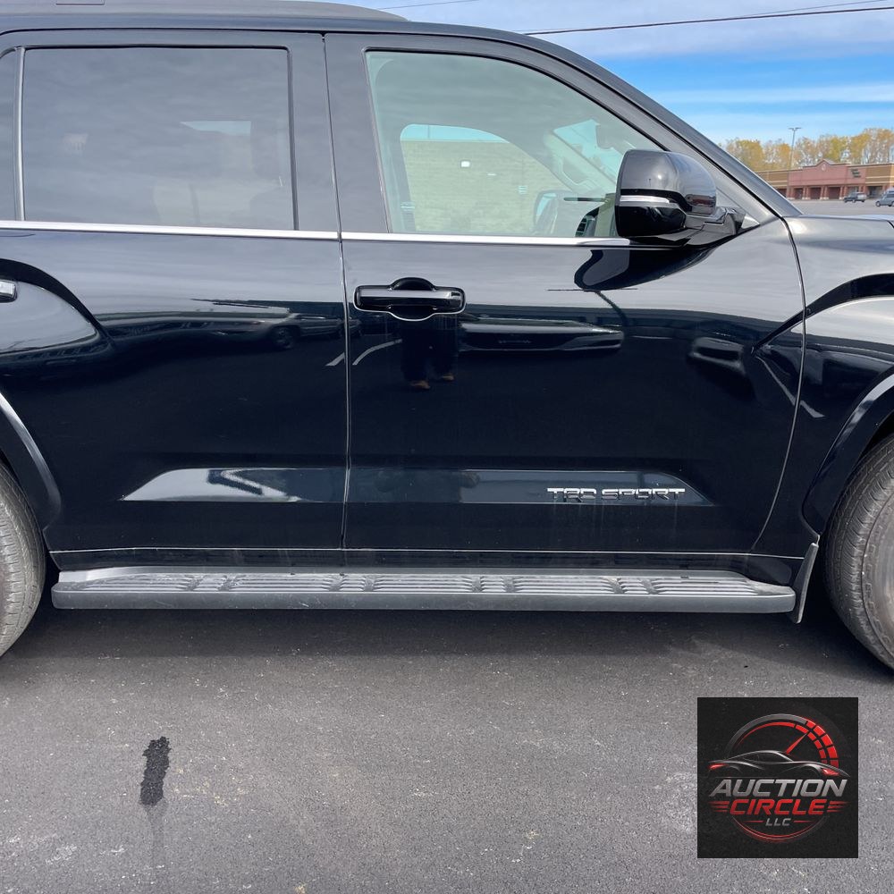 2024 Toyota Sequoia SR5
