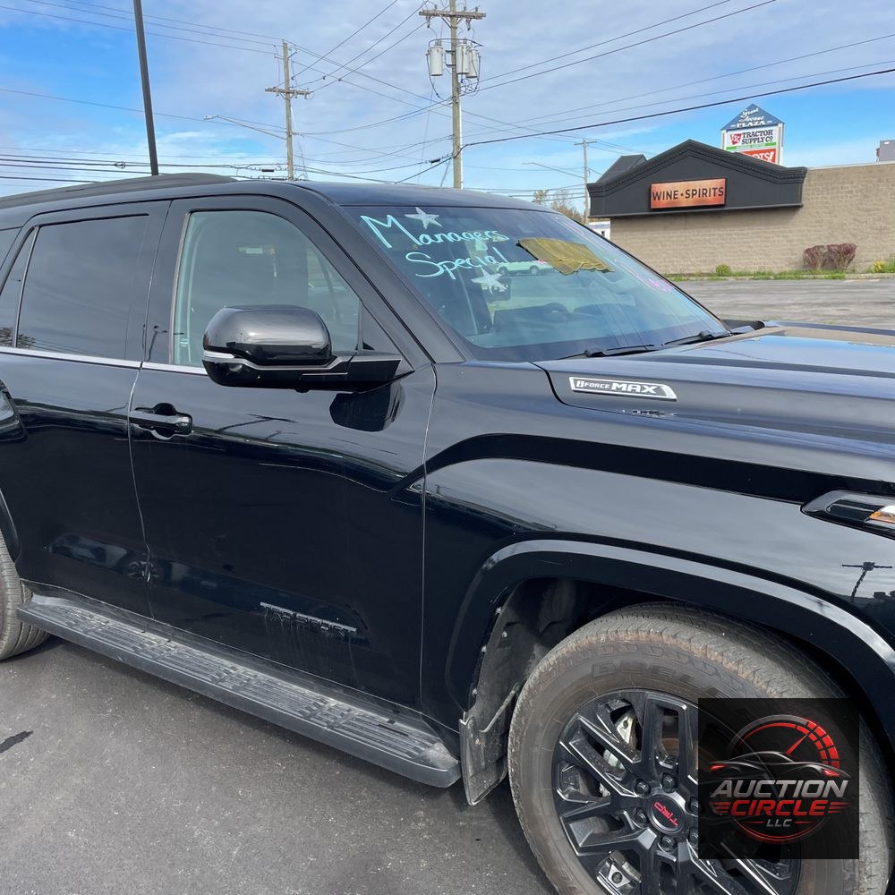 2024 Toyota Sequoia SR5