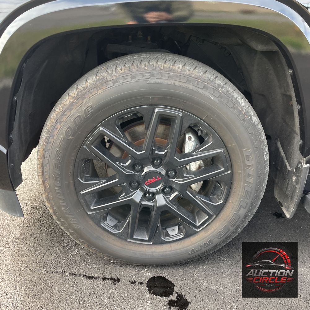 2024 Toyota Sequoia SR5