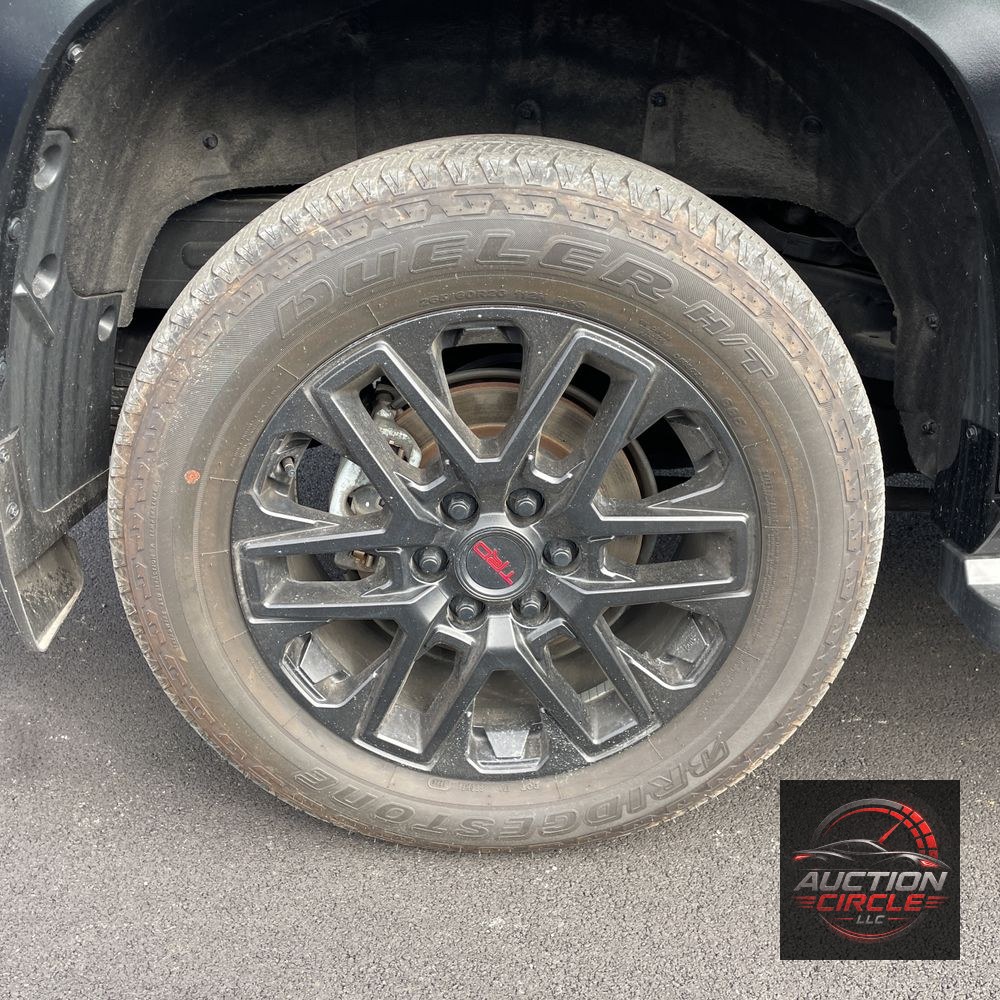 2024 Toyota Sequoia SR5