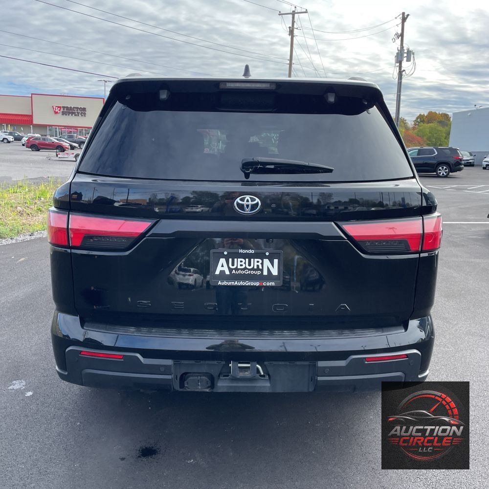 2024 Toyota Sequoia SR5