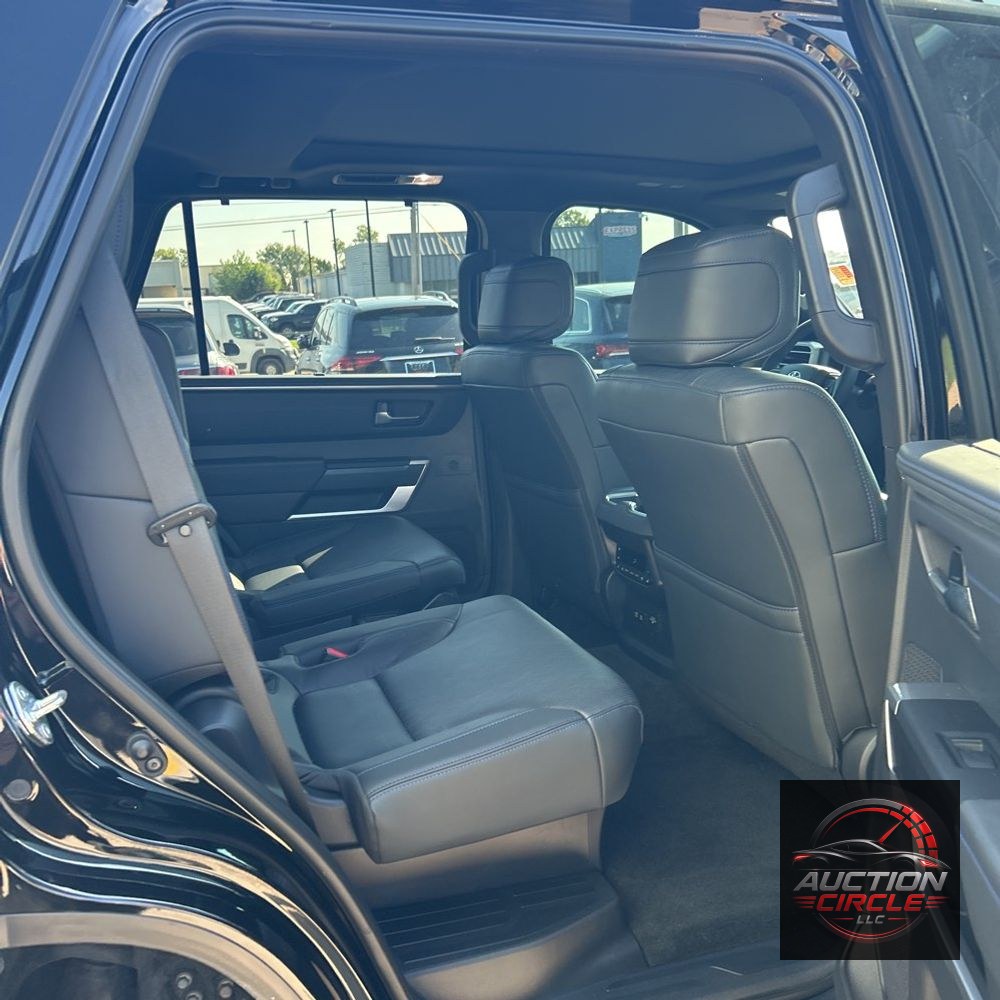 2025 Toyota Sequoia Platinum