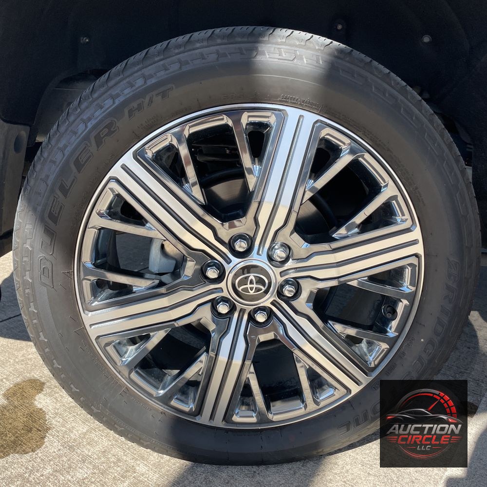 2024 Toyota Sequoia Capstone