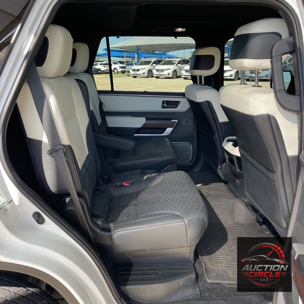 2024 Toyota Sequoia Capstone