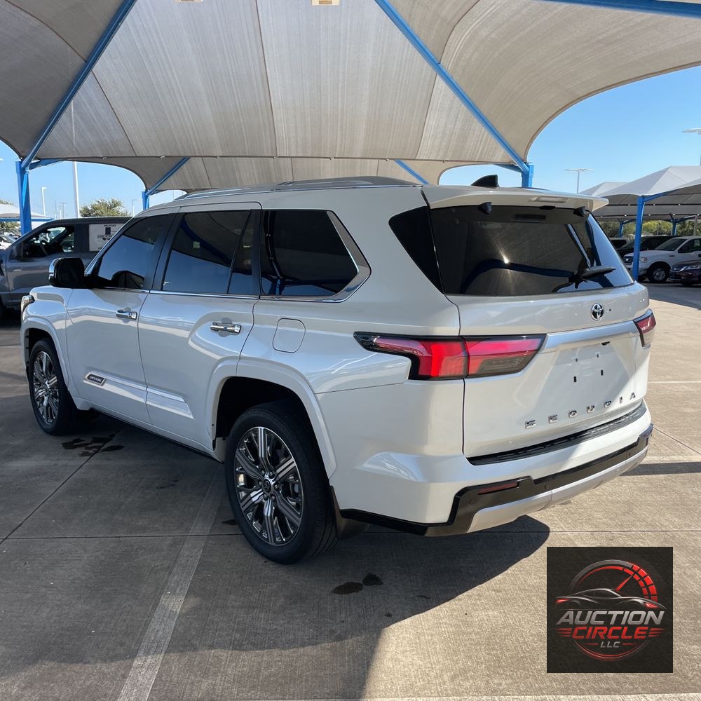 2024 Toyota Sequoia Capstone
