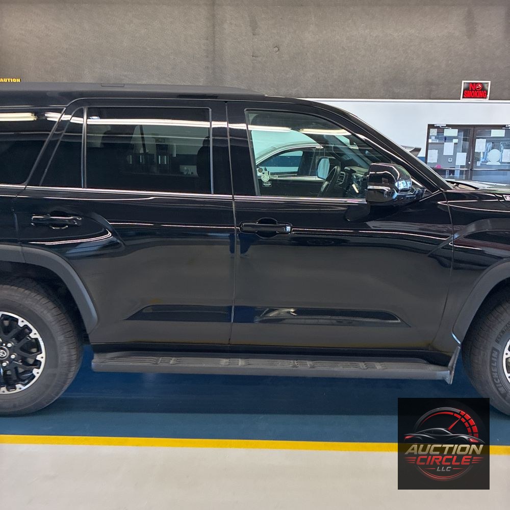 2025 Toyota Sequoia SR5