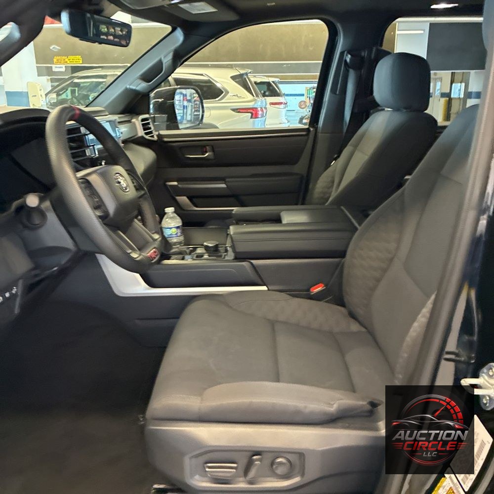 2025 Toyota Sequoia SR5