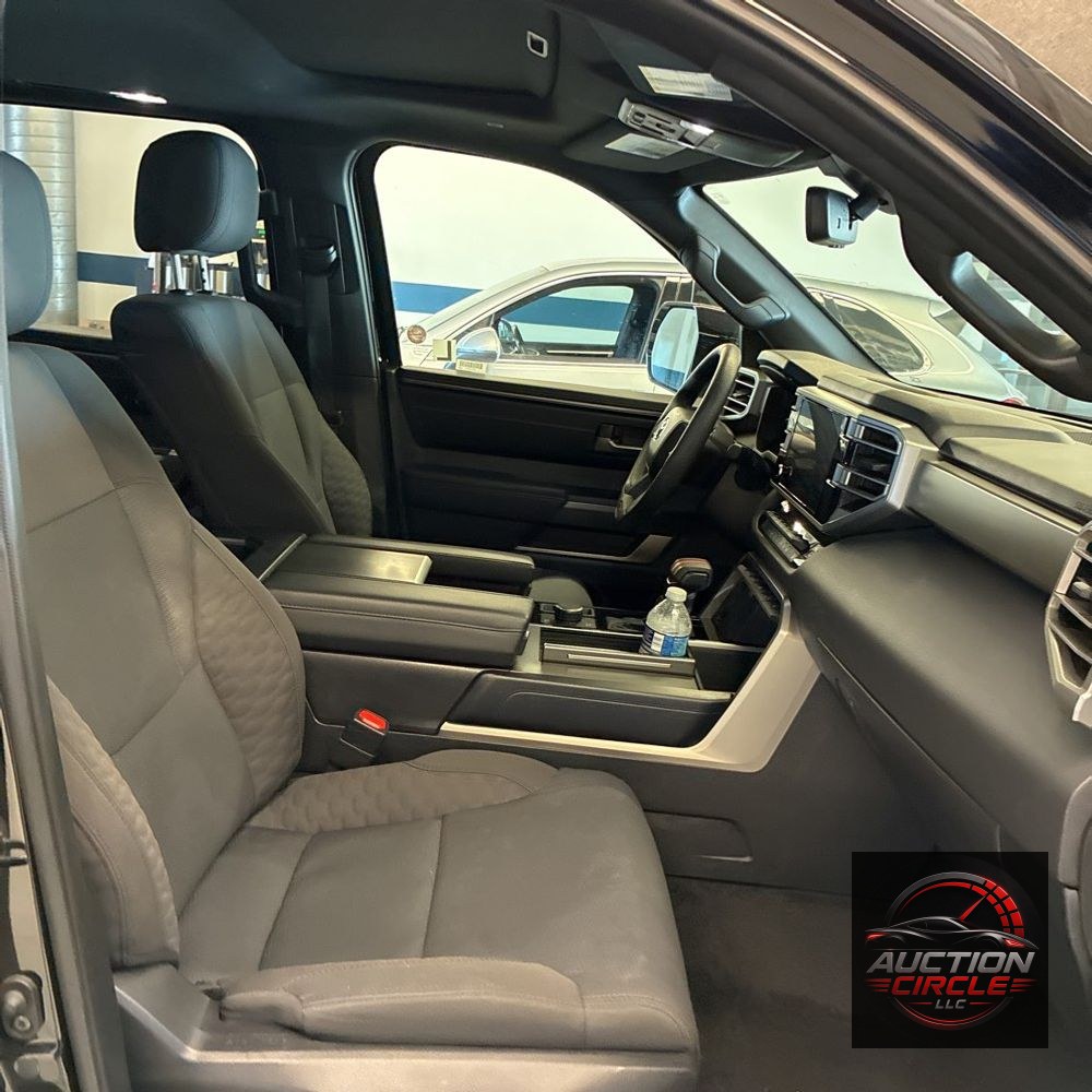 2025 Toyota Sequoia SR5