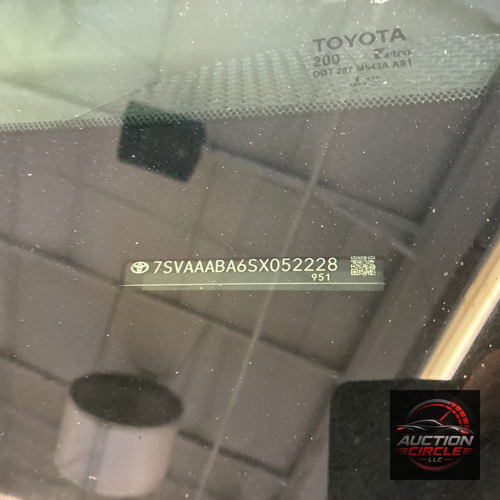 2025 Toyota Sequoia SR5