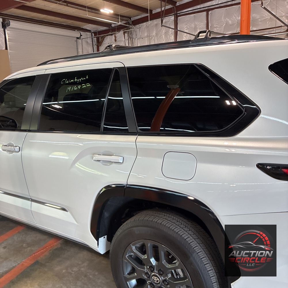 2025 Toyota Sequoia Platinum