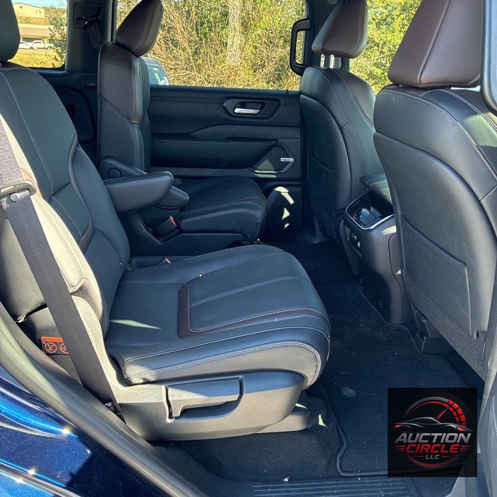 2025 Nissan Armada SL