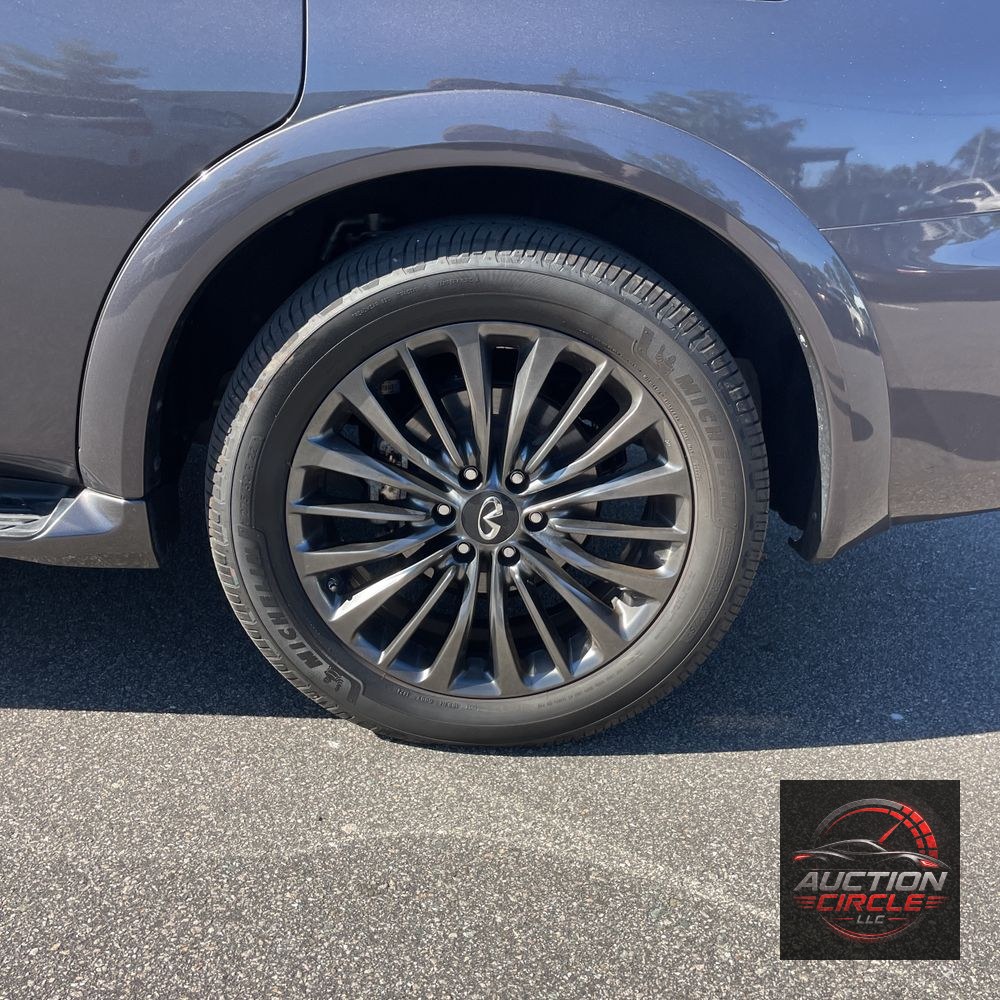 2023 INFINITI QX80 Sensory