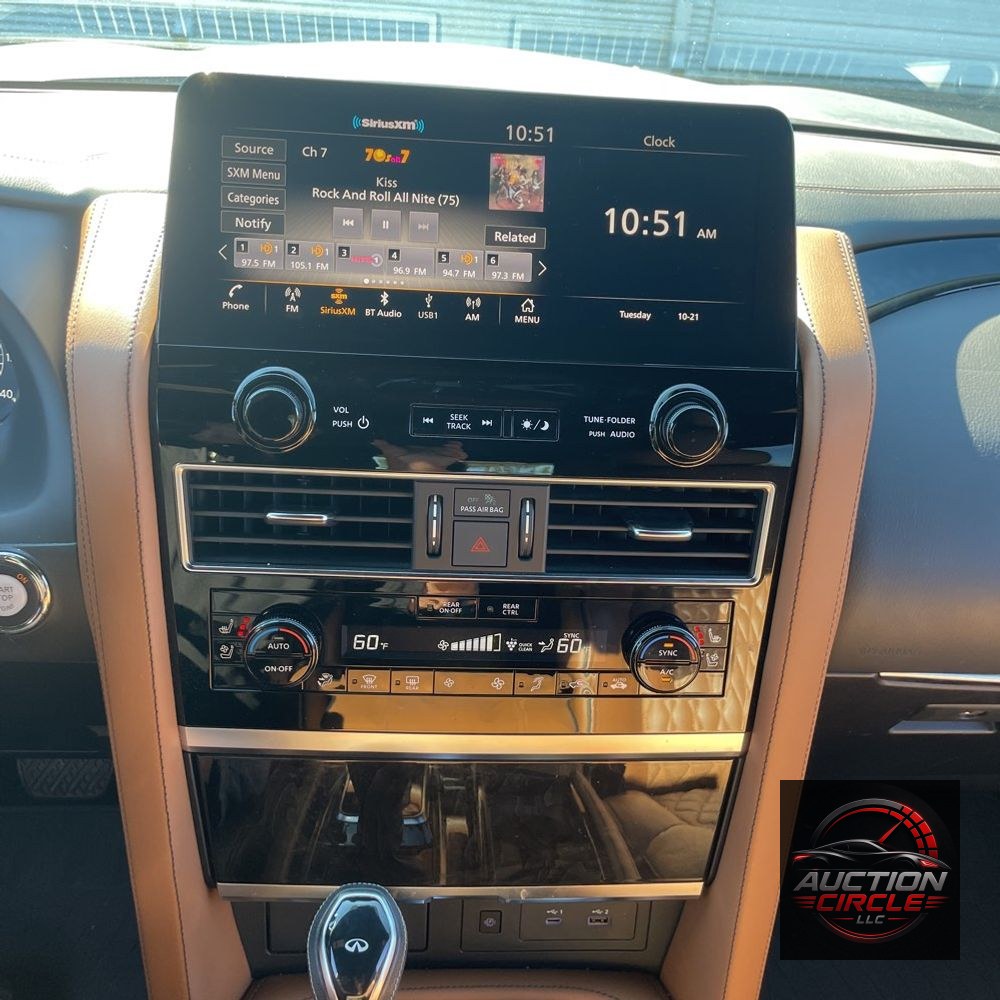 2023 INFINITI QX80 Sensory