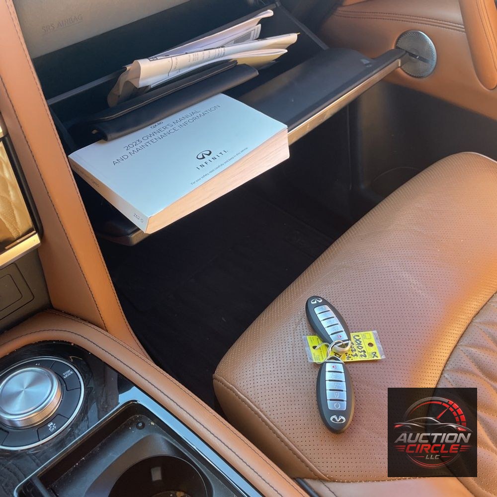 2023 INFINITI QX80 Sensory
